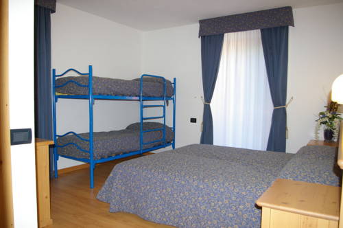 Imagen de la habitación del Hotel Zanella. Foto 3