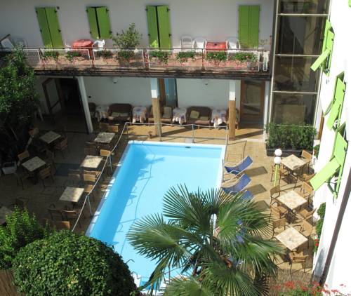 Imagen de la habitación del Hotel Zanella, Nago. Foto 2