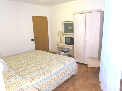 Imagen de la habitación del Hotel Zanella, Nago. Foto 3