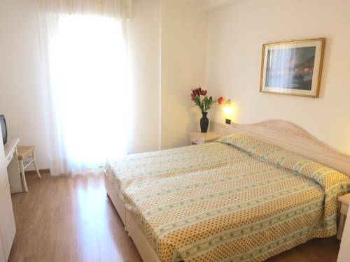 Imagen de la habitación del Hotel Zanella, Nago. Foto 7