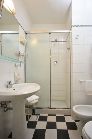 Imagen de la habitación del Hotel Zanhotel Regina. Foto 9