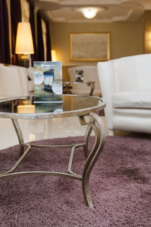 Imagen de los interiores del Hotel Zanhotel and Meeting Centergross. Foto 8