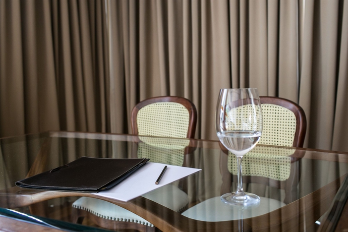 Imagen de los interiores del Hotel Zank By Toque. Foto 10