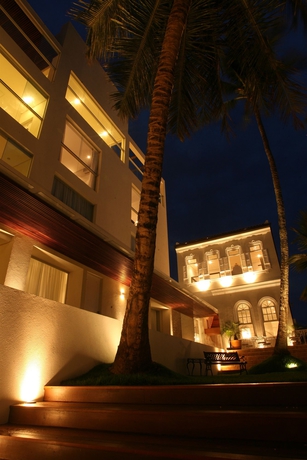 Imagen de los exteriores del Hotel Zank By Toque. Foto 8