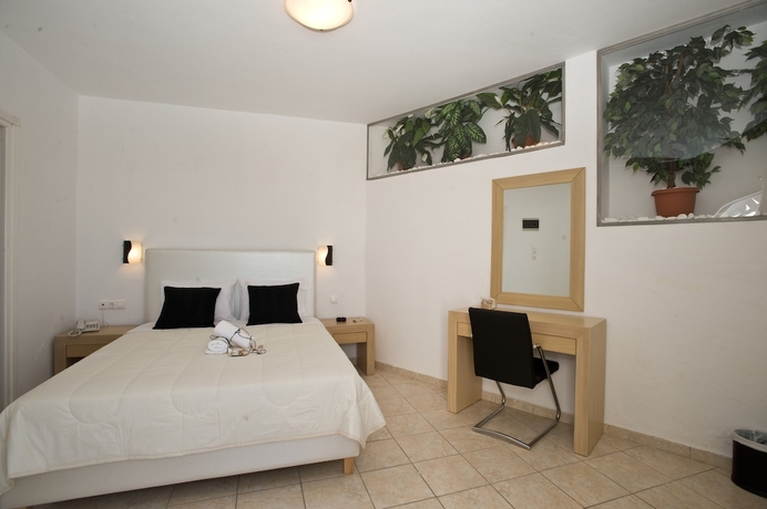 Imagen de la habitación del Hotel Zannis. Foto 6