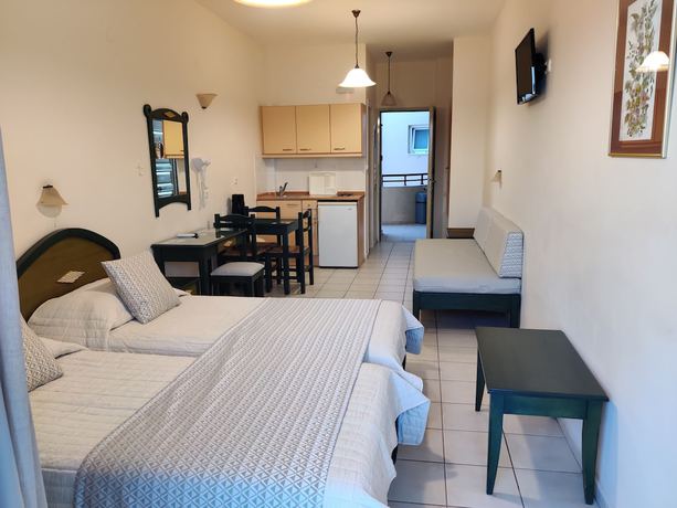 Imagen de la habitación del Hotel Zannis, Rethymnon. Foto 5