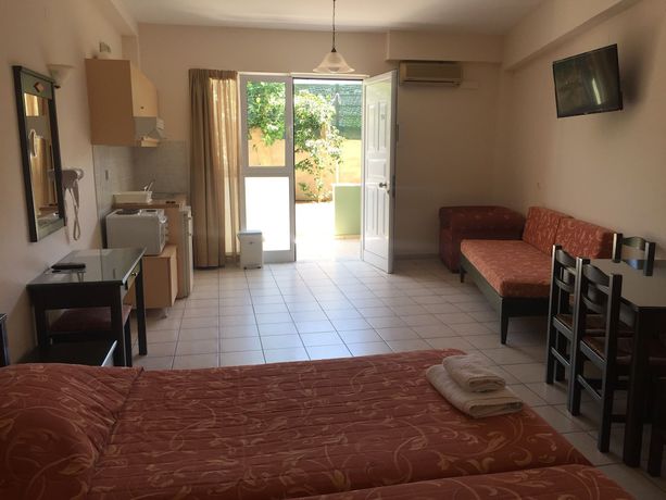 Imagen de la habitación del Hotel Zannis, Rethymnon. Foto 6