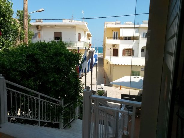 Imagen de la habitación del Hotel Zannis, Rethymnon. Foto 16