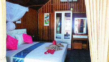 Imagen de los exteriores del Hotel Zanom Sunrise Beach Resort. Foto 16