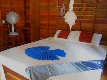 Imagen de la habitación del Hotel Zanom Sunrise Beach Resort. Foto 10