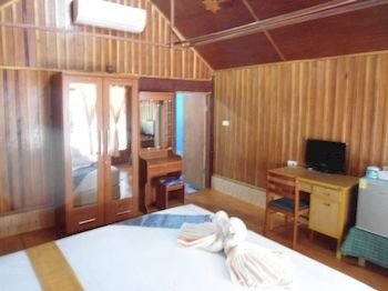 Imagen de la habitación del Hotel Zanom Sunrise Beach Resort. Foto 14