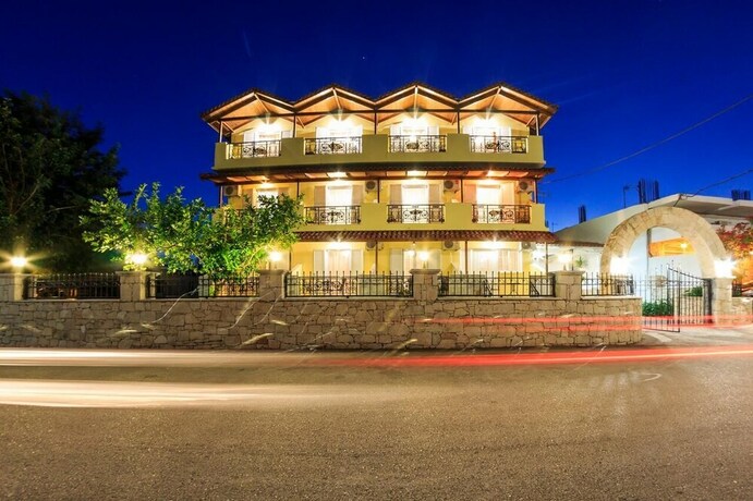 Imagen general del Hotel Zante Bay Studios. Foto 3