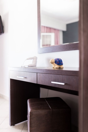 Imagen de la habitación del Hotel Zante Calinica. Foto 3