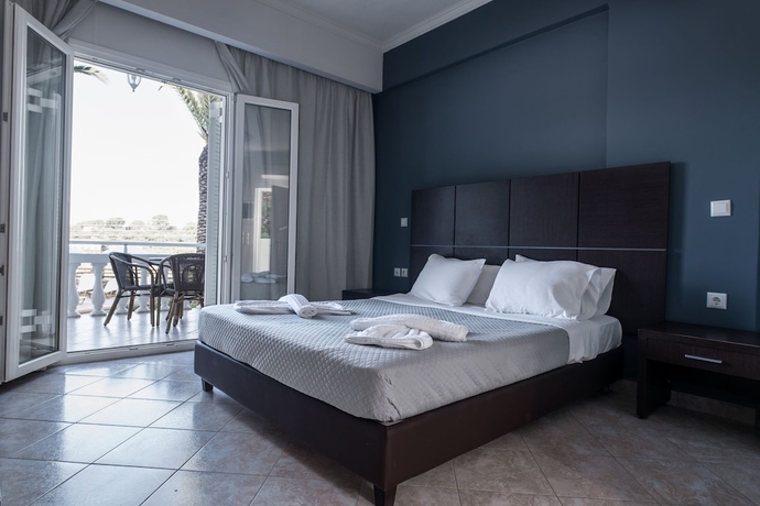 Imagen de la habitación del Hotel Zante Calinica. Foto 4