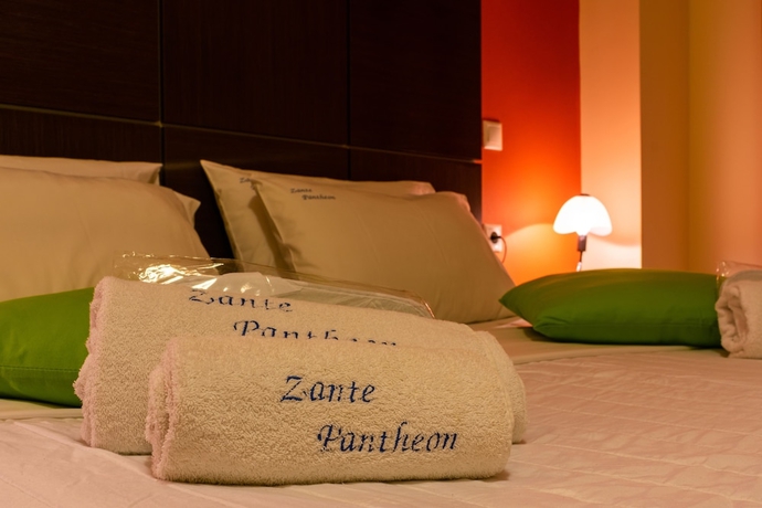 Imagen de la habitación del Hotel Zante Pantheon. Foto 2