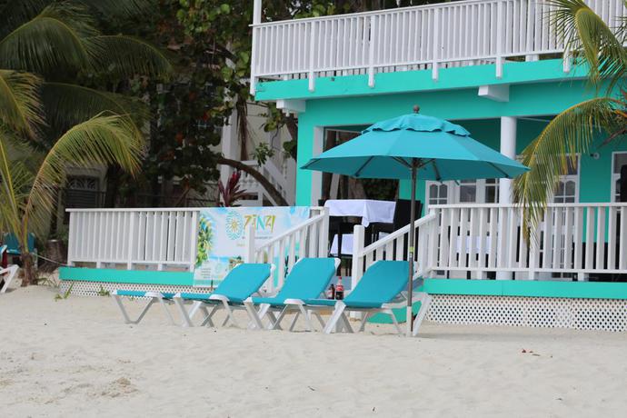 Imagen de los interiores del Hotel Zanzi Beach Resort. Foto 12