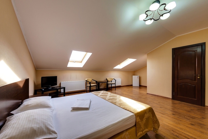 Imagen de la habitación del Hotel Zapadniy. Foto 13