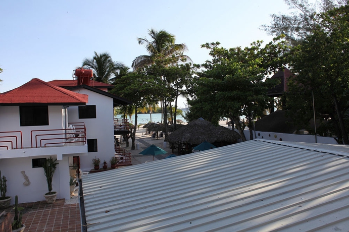 Imagen general del Hotel Zapata, Boca Chica. Foto 1