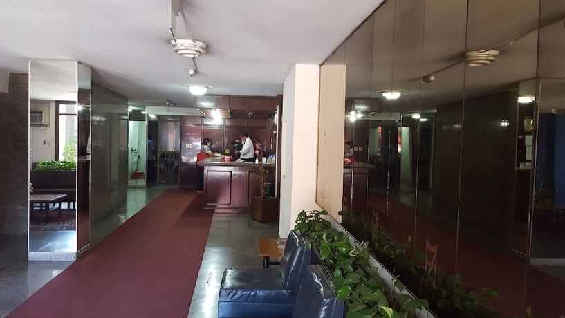 Imagen de los interiores del Hotel Zaphir. Foto 17