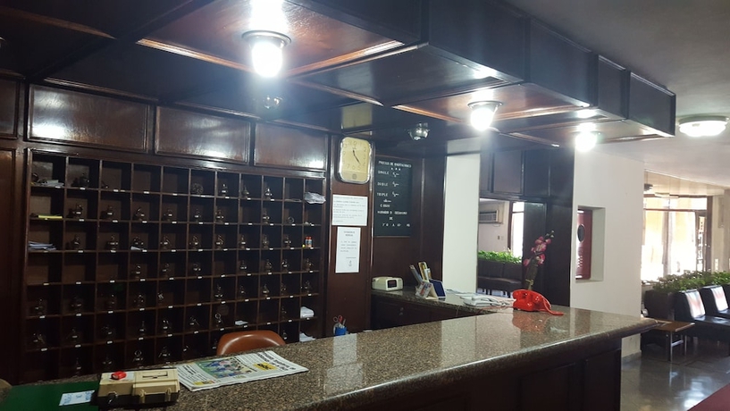 Imagen de los interiores del Hotel Zaphir. Foto 18