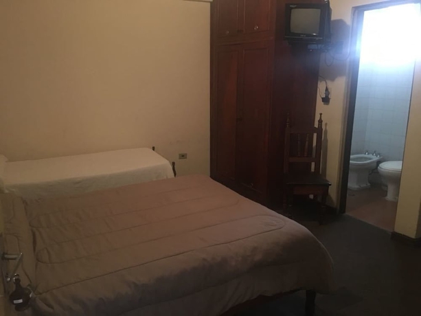 Imagen de la habitación del Hotel Zaphir. Foto 8