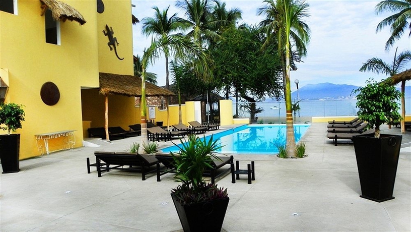 Imagen de la piscina del Hotel Zar Manzanillo. Foto 14