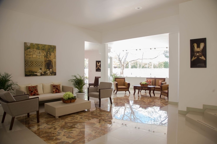 Imagen de los interiores del Hotel Zar M&eacute;rida. Foto 12