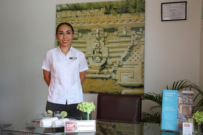 Imagen de los interiores del Hotel Zar M&eacute;rida. Foto 19