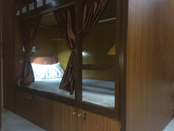 Imagen general del Hotel Zara Dormitory. Foto 2