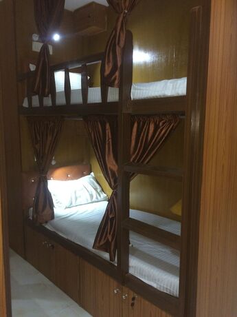 Imagen general del Hotel Zara Dormitory. Foto 5