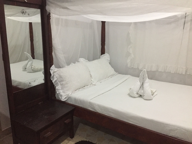 Imagen de la habitación del Hotel Zaradise. Foto 11