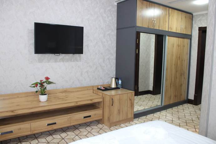 Imagen de la habitación del Hotel Zarafshan Grand Hotel. Foto 13