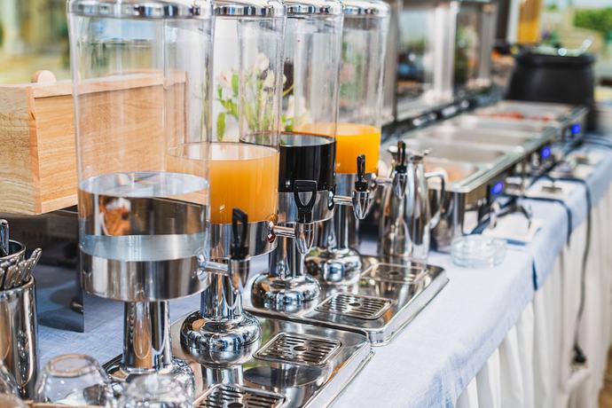 Imagen del bar/restaurante del Hotel Zarafshon Parkside. Foto 3