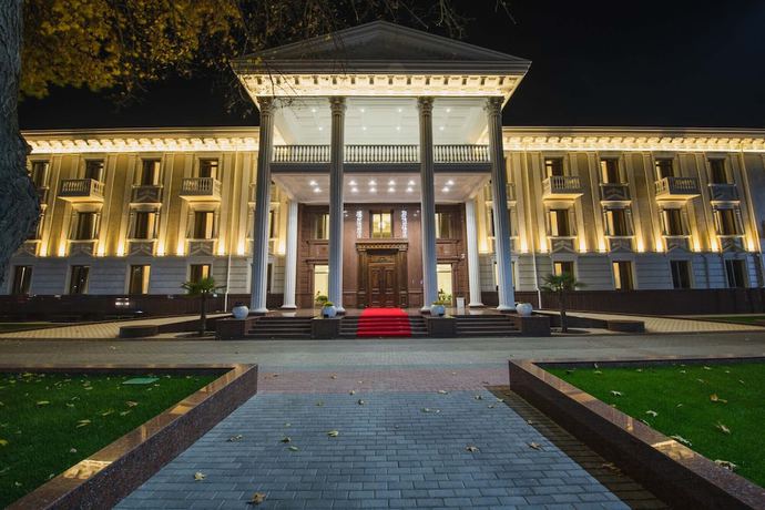 Imagen general del Hotel Zarafshon Parkside. Foto 1