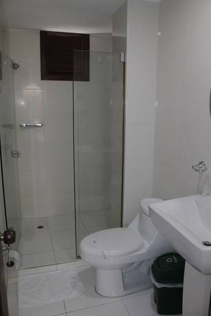 Imagen de la habitación del Hotel Zaraya, C&uacute;cuta. Foto 6