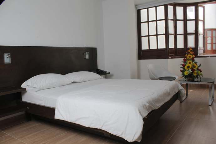 Imagen de la habitación del Hotel Zaraya, C&uacute;cuta. Foto 15