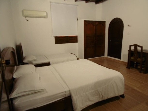Imagen de la habitación del Hotel Zaraya. Foto 4