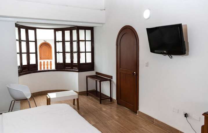 Imagen de la habitación del Hotel Zaraya. Foto 12