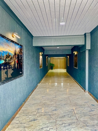 Imagen de los interiores del Hotel Zarinas. Foto 15