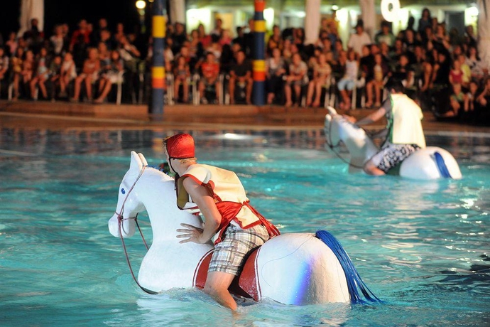 Imagen general del Hotel Zaton Holiday Resort. Foto 3