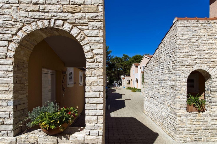 Imagen general del Hotel Zaton Holiday Resort. Foto 15