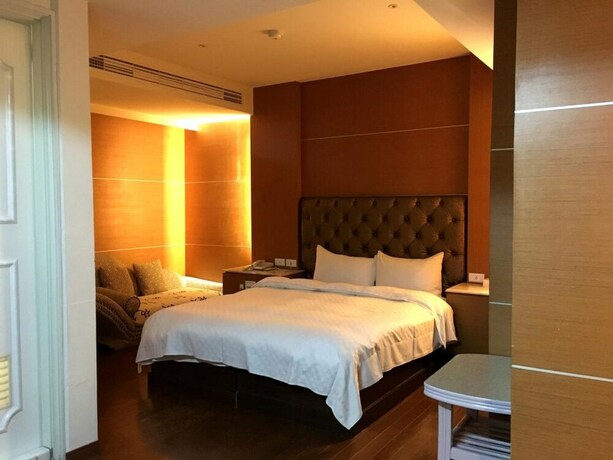 Imagen de la habitación del Hotel Zaw Jung Business. Foto 5