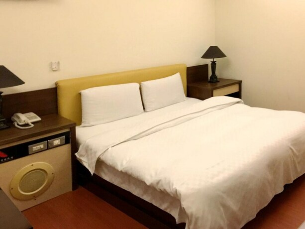 Imagen de la habitación del Hotel Zaw Jung Business. Foto 6