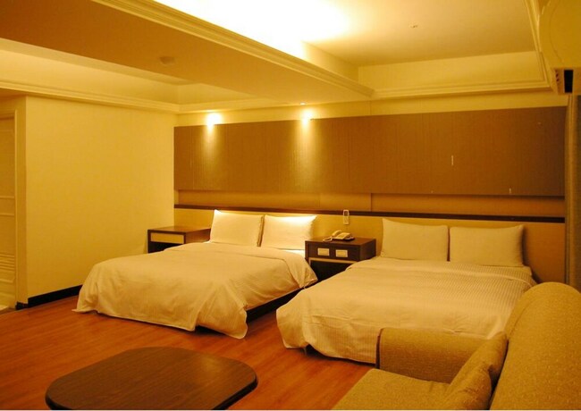 Imagen de la habitación del Hotel Zaw Jung Business. Foto 10