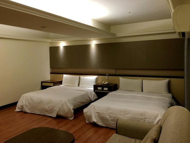 Imagen de la habitación del Hotel Zaw Jung Business. Foto 13