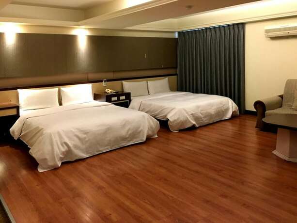 Imagen de la habitación del Hotel Zaw Jung Business. Foto 16