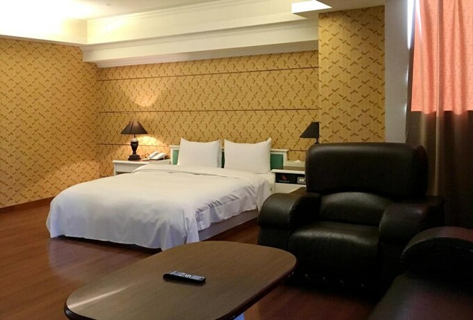Imagen de la habitación del Hotel Zaw Jung Business. Foto 19