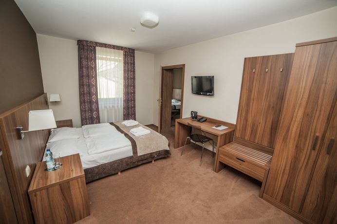Imagen de la habitación del Hotel Zawrat. Foto 17