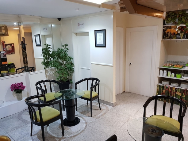 Imagen de los interiores del Hotel Zaymar. Foto 18