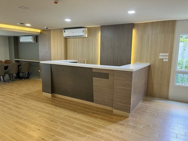 Imagen de los interiores del Hotel Zayn Express and Suites. Foto 20